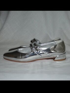 $895 Sz 37.5 7 Christian Louboutin Sweet Jane Silver Patent Mary Jane Flats